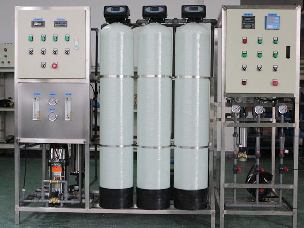 純水設備怎么換過濾柱？純水設備為什么要加除垢劑？