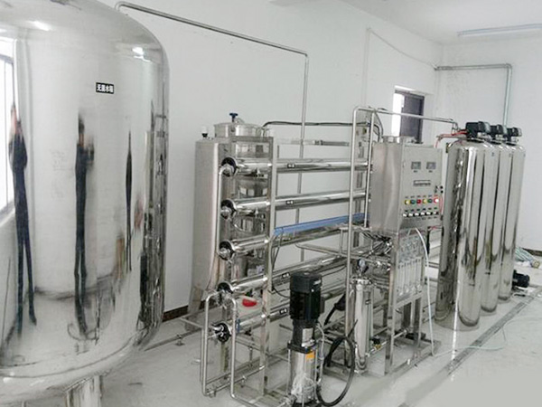 純水處理設(shè)備怎么使用？應(yīng)該如何選擇適合自己的設(shè)備？